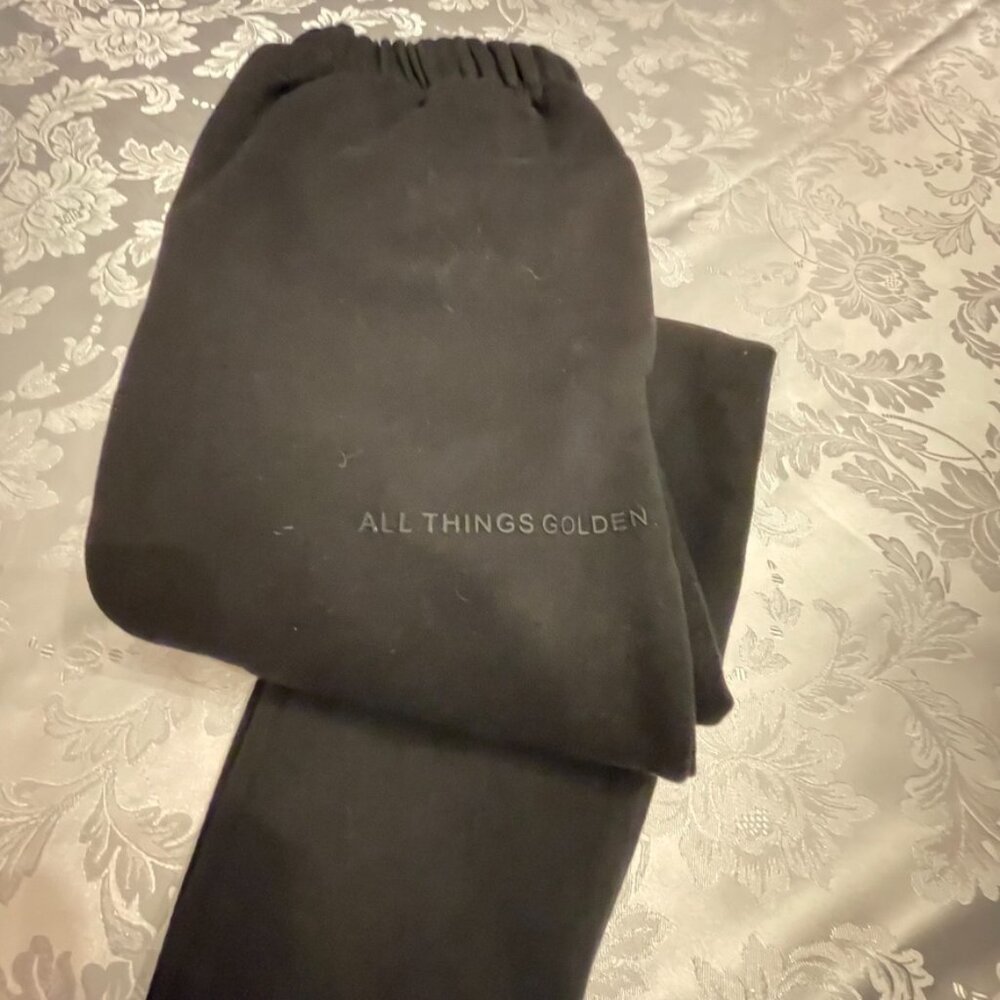 Black joggers size XS brand ALL THINGS GOLDEN